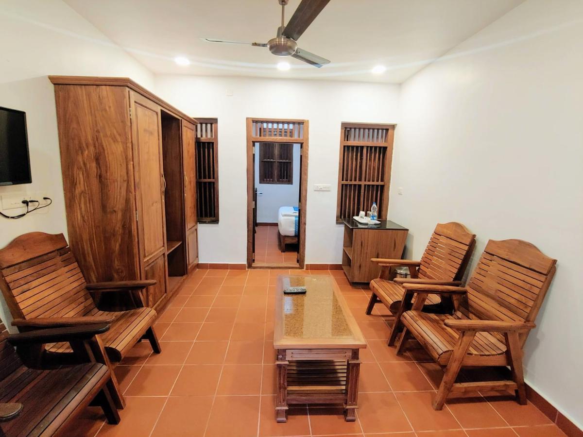 Kalpavanam Heritage Resort Thekkady Esterno foto