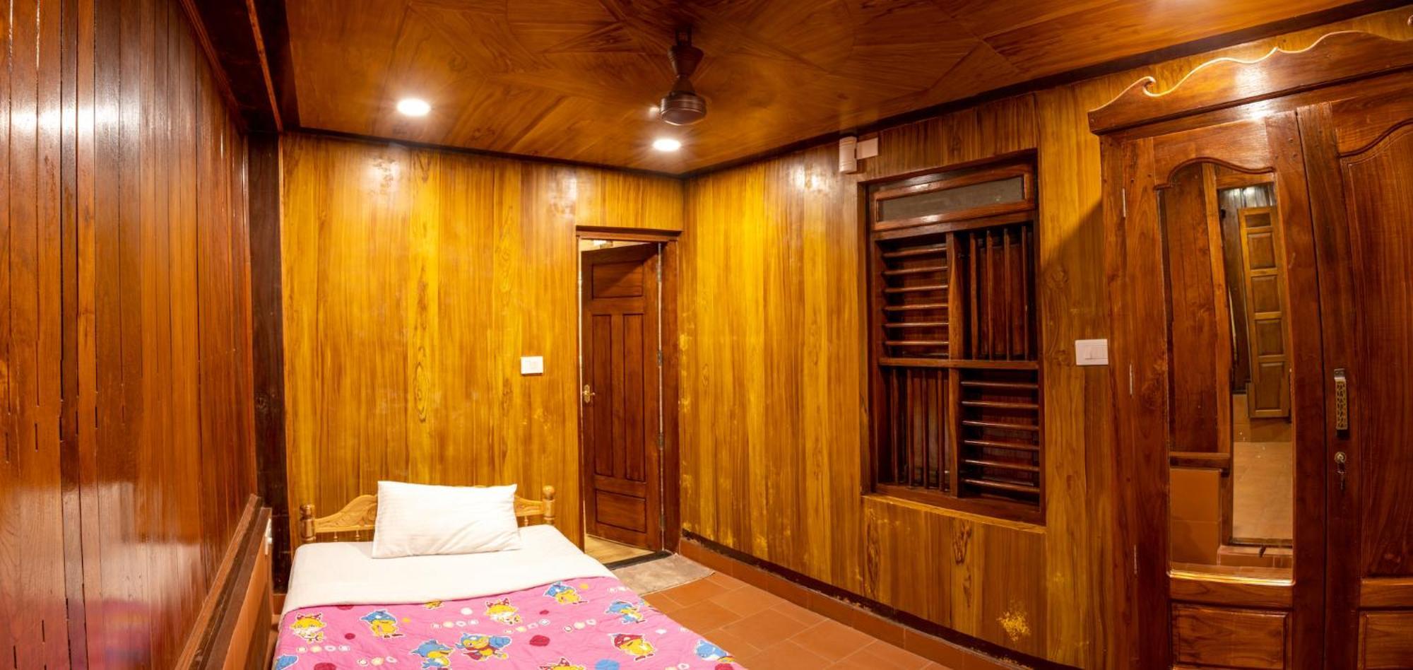 Kalpavanam Heritage Resort Thekkady Camera foto