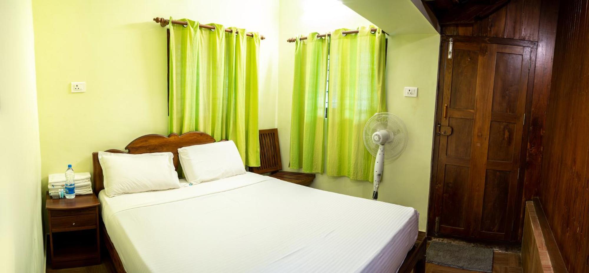 Kalpavanam Heritage Resort Thekkady Camera foto